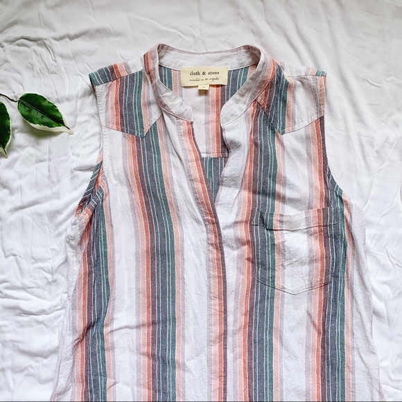 CLOTH & STONE Sunburst Fray Linen Button Down - Picture 4 of 6